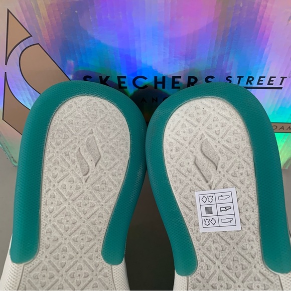 Skechers Womens Double Gloss- Blocked Up Athletic Training Shoes Sneakers US 9 M - Picture 9 of 10